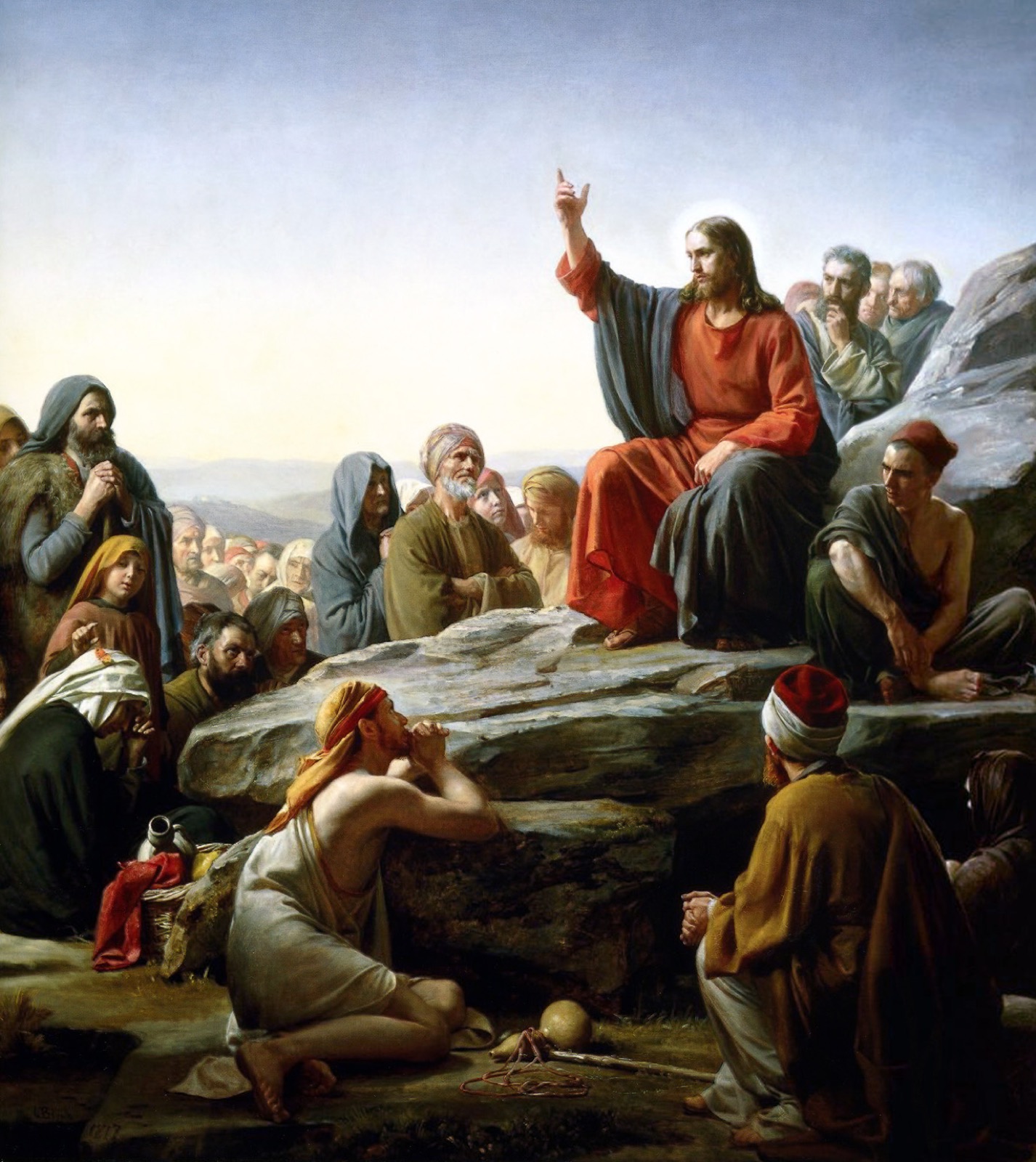 Jesús enseña a una multitud reunida en la montaña